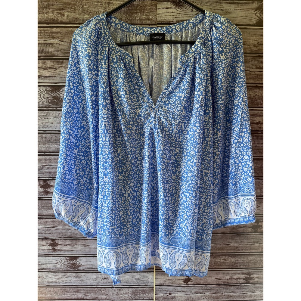 Jones & Co.‎ Women's Long-Sleeved Blouse Size 2X Blue White Paisley V-Neck NWOT
